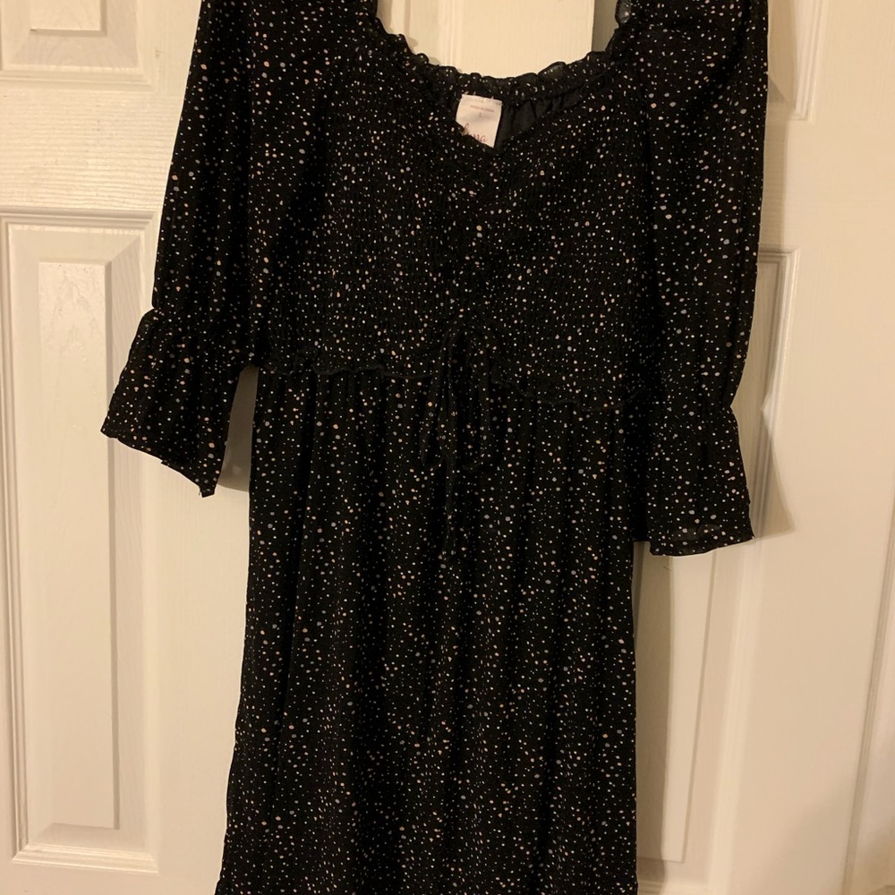Dress - Picture 3 of 5